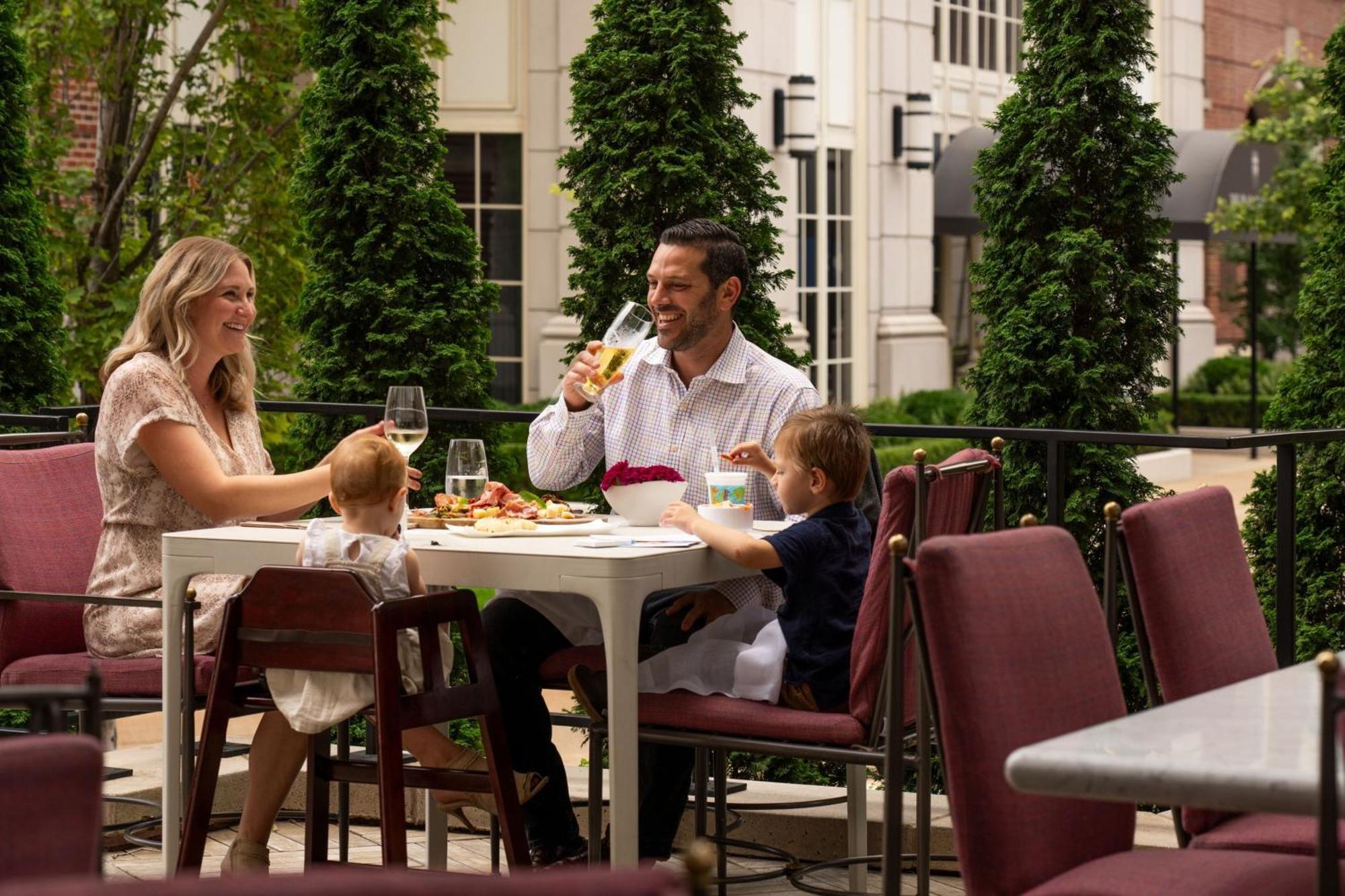 The Ritz-Carlton, St. Louis Hotel Clayton Kültér fotó